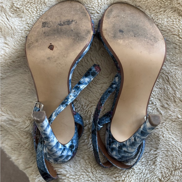 Snake print heels - Picture 6 of 6